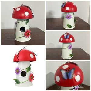 NWT- Whimsical Red & White Metal Mushroom 🍄 Birdhouse w/ Flowers & Butterfly 🦋